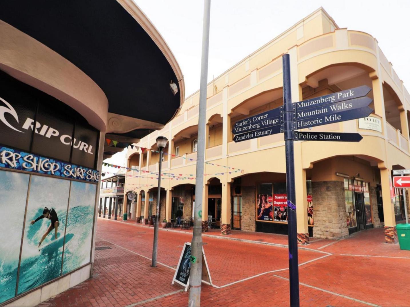 The Little Big Green House Hotel Muizenberg Exterior photo
